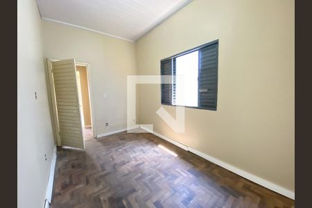 Casa para alugar com 60m², 2 quartos e 1 vagaquarto 1