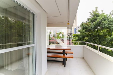 Varanda Sala de apartamento à venda com 4 quartos, 122m² em Vila Andrade, São Paulo