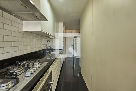 Apartamento à venda com 130m², 3 quartos e 2 vagasCozinha