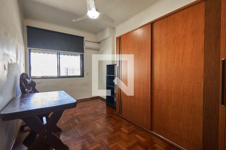 Apartamento à venda com 130m², 3 quartos e 2 vagasQuarto 3