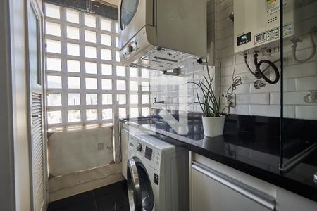 Apartamento à venda com 130m², 3 quartos e 2 vagasÁrea de Serviço