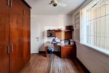 Quarto 1 de casa à venda com 3 quartos, 240m² em Piratininga, Niterói