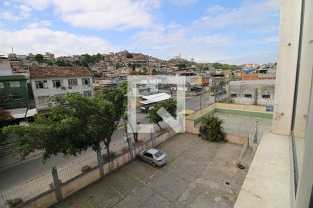 Vista da sala de apartamento à venda com 2 quartos, 53m² em Olaria, Rio de Janeiro