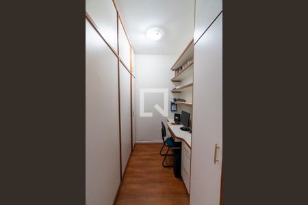 Closet do Quarto 1 de casa à venda com 2 quartos, 135m² em Vila Mascote, São Paulo