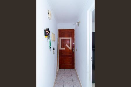 Hall de entrada de apartamento à venda com 2 quartos, 50m² em Conjunto Residencial Sitio Oratorio, São Paulo