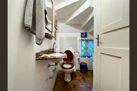 Lavabo  de casa para alugar com 3 quartos, 250m² em Planalto Paulista, São Paulo