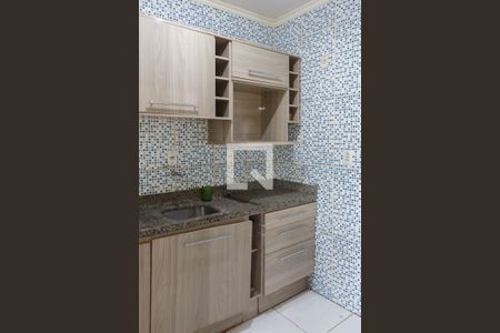 Apartamento à venda com 78m², 2 quartos e 1 vagaCozinha e Área de Serviço