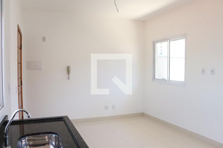 Sala/Cozinha de apartamento para alugar com 1 quarto, 55m² em Penha de França, São Paulo