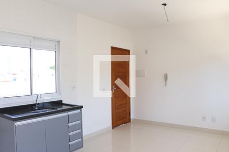 Sala/Cozinha de apartamento para alugar com 1 quarto, 55m² em Penha de França, São Paulo