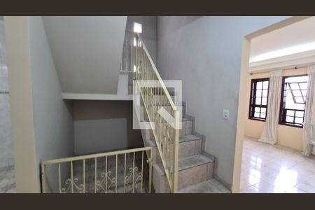 Escada de casa à venda com 2 quartos, 170m² em Vila Sao Paulo, Jundiaí