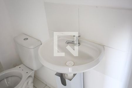 Banheiro de apartamento para alugar com 2 quartos, 34m² em Vila Nova das Belezas, São Paulo