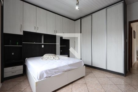 Quarto 1 de casa para alugar com 2 quartos, 173m² em Vila Alpina, São Paulo