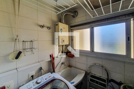 Apartamento para alugar com 75m², 3 quartos e 1 vagaÁrea de Serviço