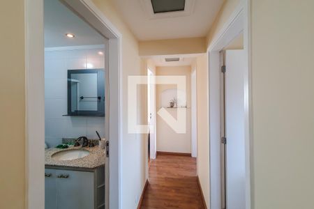 corredor de apartamento para alugar com 3 quartos, 75m² em Liberdade, São Paulo