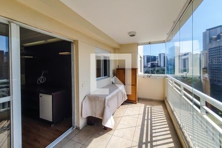 varanda de apartamento para alugar com 3 quartos, 75m² em Liberdade, São Paulo