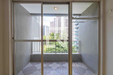 Varanda de apartamento à venda com 3 quartos, 90m² em Barra da Tijuca, Rio de Janeiro