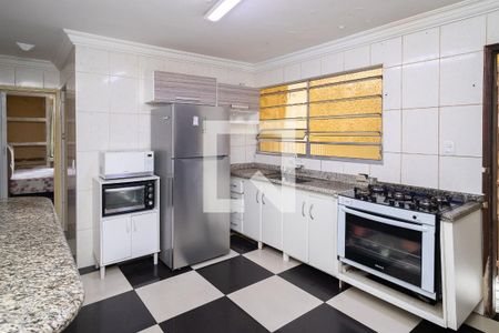 Casa à venda com 214m², 3 quartos e 2 vagasCozinha 