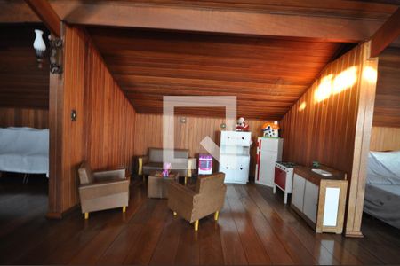 Casa para alugar com 650m², 5 quartos e 8 vagasSala de bonecas