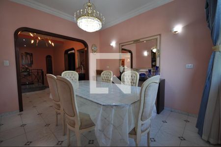Casa para alugar com 650m², 5 quartos e 8 vagasSala de Jantar 2