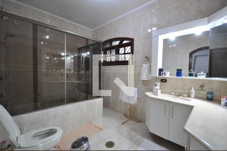 Casa para alugar com 650m², 5 quartos e 8 vagasBanheiro da Suíte Master