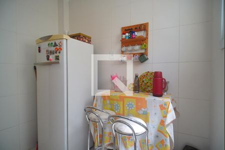Apartamento à venda com 51m², 2 quartos e 1 vaga Apartamento à venda com 51m², 2 quartos e 1 vagaCozinha