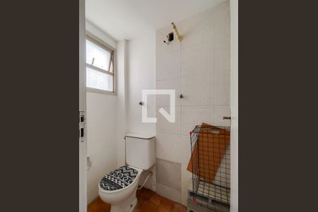 Apartamento para alugar com 168m², 2 quartos e 3 vagas Apartamento para alugar com 168m², 2 quartos e 3 vagasBanheiro de serviço