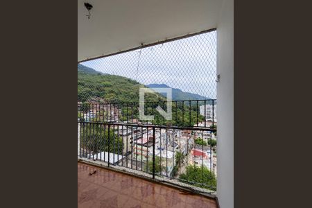 Apartamento para alugar com 168m², 2 quartos e 3 vagas Apartamento para alugar com 168m², 2 quartos e 3 vagasVista da Sala