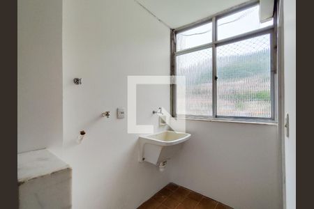 Apartamento para alugar com 168m², 2 quartos e 3 vagas Apartamento para alugar com 168m², 2 quartos e 3 vagasÁrea de Serviço