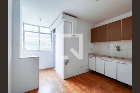Apartamento para alugar com 168m², 2 quartos e 3 vagas Apartamento para alugar com 168m², 2 quartos e 3 vagasCozinha