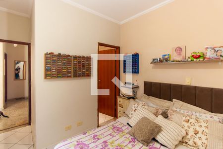 Suíte de casa para alugar com 3 quartos, 110m² em Jardim Ivone, São Paulo