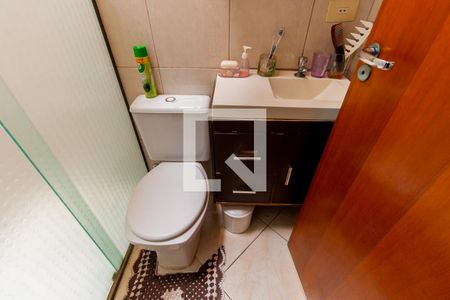 Banheiro da Suíte de casa para alugar com 3 quartos, 110m² em Jardim Ivone, São Paulo