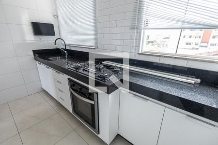 Apartamento à venda com 110m², 3 quartos e 2 vagasCozinha