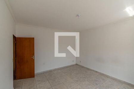 Casa à venda com 200m², 3 quartos e 7 vagasQuarto 3