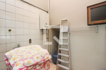 Casa à venda com 204m², 6 quartos e 5 vagas Casa à venda com 204m², 6 quartos e 5 vagasCozinha - Casa 2