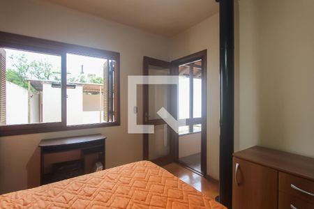 Casa à venda com 204m², 6 quartos e 5 vagas Casa à venda com 204m², 6 quartos e 5 vagasQuarto 1 - Casa 2