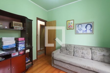 Casa à venda com 204m², 6 quartos e 5 vagas Casa à venda com 204m², 6 quartos e 5 vagasQuarto 2