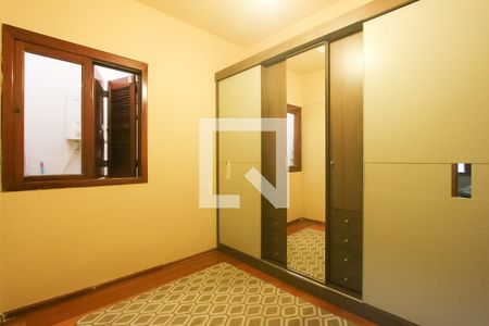 Casa à venda com 204m², 6 quartos e 5 vagas Casa à venda com 204m², 6 quartos e 5 vagasQuarto 3