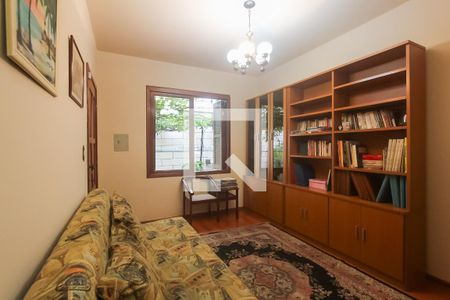 Sala de casa à venda com 6 quartos, 204m² em Santa Maria Goretti, Porto Alegre