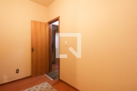 Casa à venda com 204m², 6 quartos e 5 vagas Casa à venda com 204m², 6 quartos e 5 vagasQuarto 3