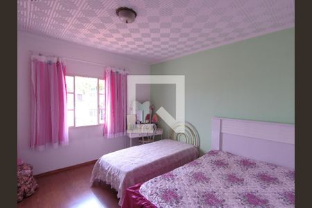 Casa à venda com 280m², 3 quartos e 2 vagasQuarto 03