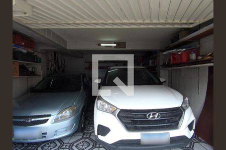 Casa à venda com 280m², 3 quartos e 2 vagasGaragem