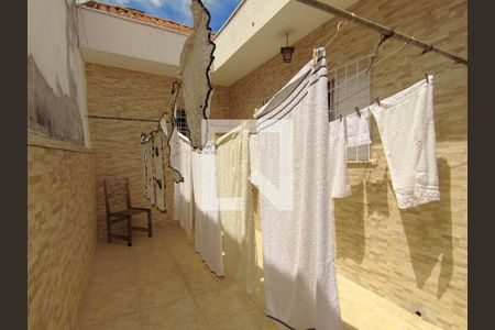 Casa à venda com 280m², 3 quartos e 2 vagassacada