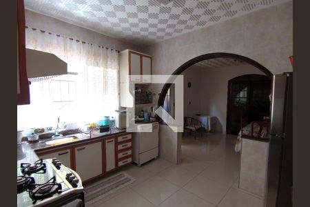 Casa à venda com 280m², 3 quartos e 2 vagasCozinha