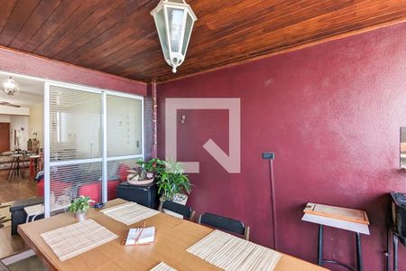 Apartamento à venda com 230m², 4 quartos e 3 vagasVaranda