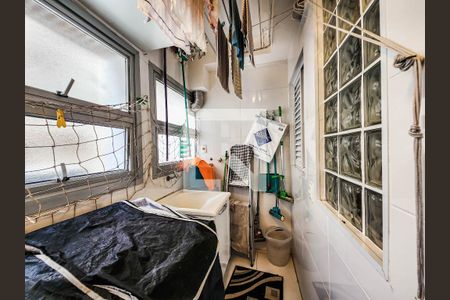 Apartamento para alugar com 106m², 3 quartos e 2 vagas Apartamento para alugar com 106m², 3 quartos e 2 vagasÁrea de Serviço