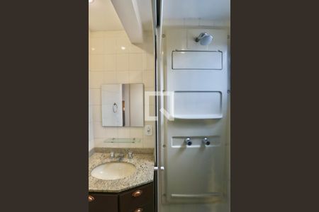 Apartamento à venda com 54m², 2 quartos e 2 vagasBanheiro do Quarto 2