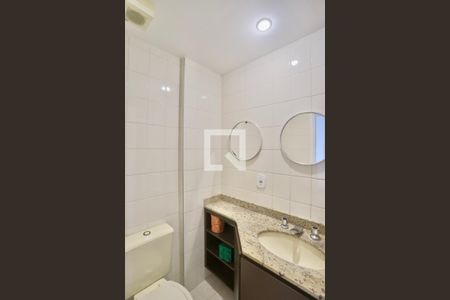 Apartamento à venda com 54m², 2 quartos e 2 vagasBanheiro