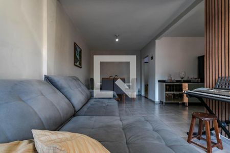 Sala de Estar de casa para alugar com 3 quartos, 140m² em Vila Oliveira, Mogi das Cruzes
