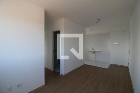 Sala de apartamento para alugar com 3 quartos, 53m² em Socorro, São Paulo