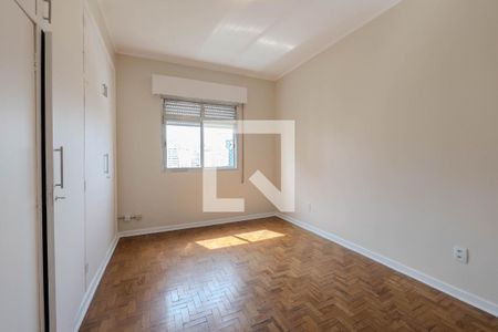 Apartamento à venda com 126m², 3 quartos e 1 vaga Apartamento à venda com 126m², 3 quartos e 1 vagaSuite